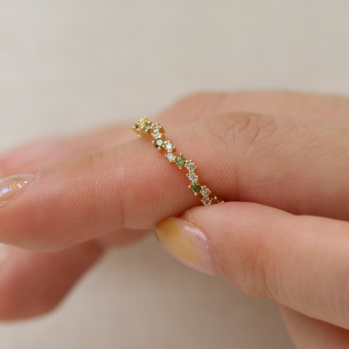 Green gemstone ring-4